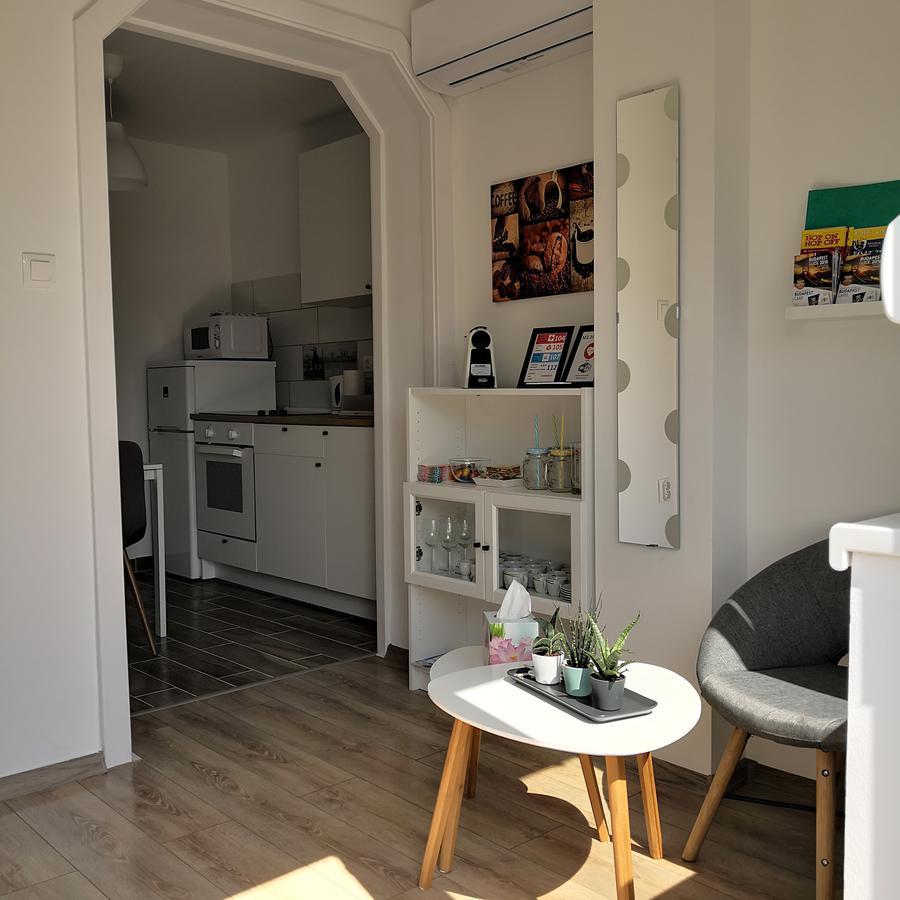 Green Garden Plus Apartman Budapest Bagian luar foto