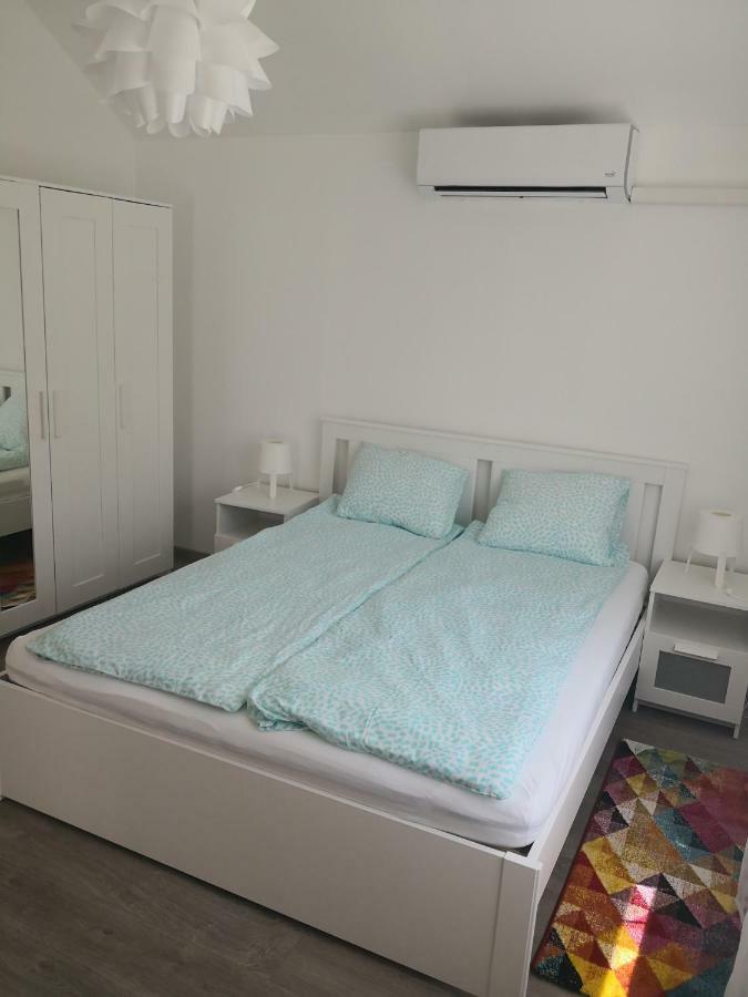 Green Garden Plus Apartman Budapest Bagian luar foto