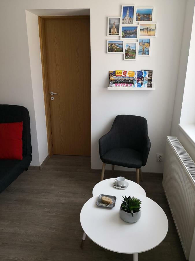 Green Garden Plus Apartman Budapest Bagian luar foto